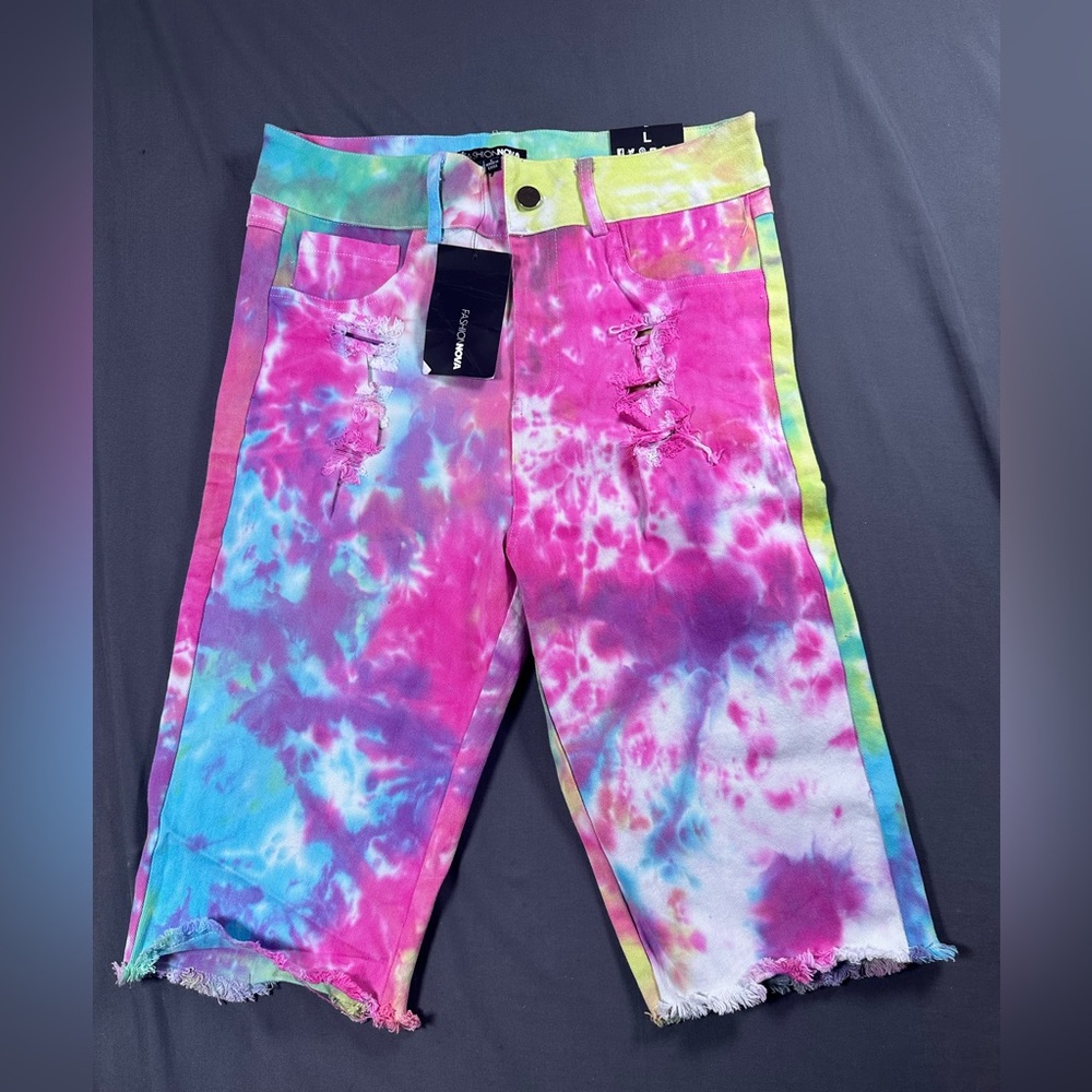 Fashion Nova Multicolor Tie-Dye Shorts P0044